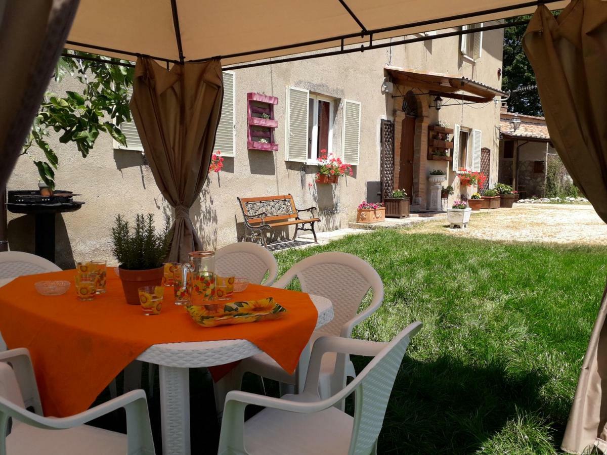 Alle Preci Country House Santa Restituta Exteriör bild